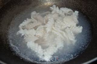 【闽菜】韭菜炒鱿鱼的做法步骤：5