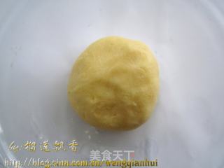 香酥草莓蛋糕的做法步骤：2