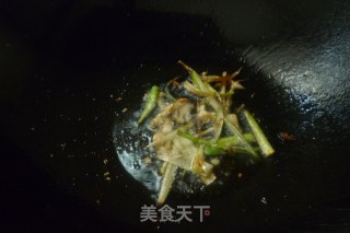 青椒土豆丝的做法步骤：2