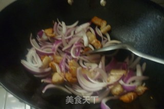 洋葱炒肉片的做法步骤：3