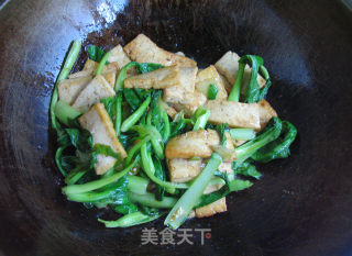 油豆腐炒青菜的做法步骤：8