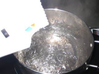 凉粉的做法步骤：3