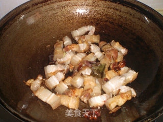 五花肉炖白萝卜的做法步骤：5