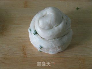 【今天我做饭好吗】葱花烙饼的做法步骤：7