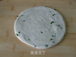 【今天我做饭好吗】葱花烙饼的做法步骤：8