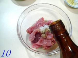 闽菜传统焦溜小炒“荔枝肉”的做法步骤：10