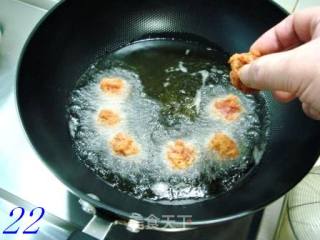 闽菜传统焦溜小炒“荔枝肉”的做法步骤：22