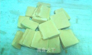 红枣绿豆南瓜粥的做法步骤：1