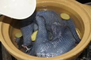 【闽菜】月子餐--盐焖乌鸡的做法步骤：4