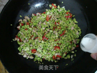 毛豆炒肉末的做法步骤：8