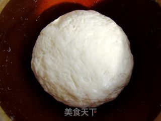 发面葱花饼的做法步骤：1