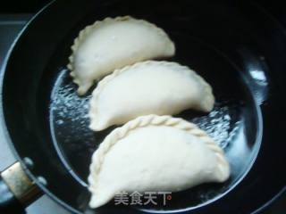 【闽菜】--韭菜盒子的做法步骤：17