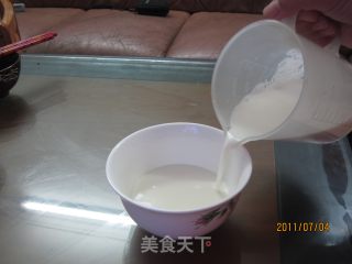 双皮奶的做法步骤：9