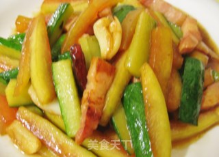 培根炒瓜皮的做法步骤：6