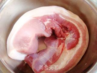 【闽菜】--红烧五花肉的做法步骤：1