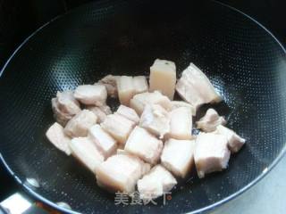 【闽菜】--红烧五花肉的做法步骤：5