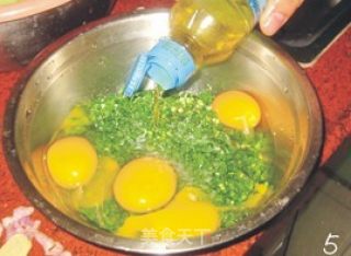 韭菜煎蛋饼的做法步骤：5