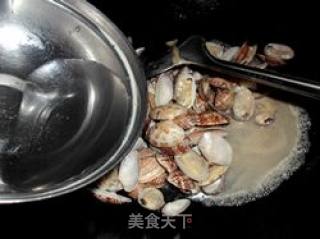 【闽菜】清炒花蛤的做法步骤：6