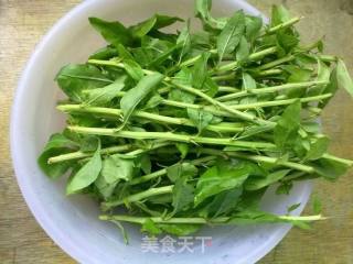 枸杞猪干汤的做法步骤：1