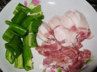 猪肉炒藕片的做法步骤：4