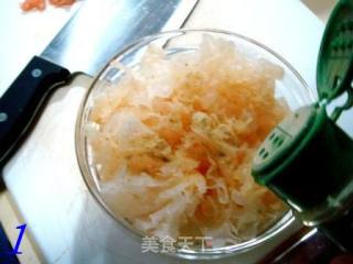 【闽菜】――宴客菜“鸡茸炒银耳”的做法步骤：1