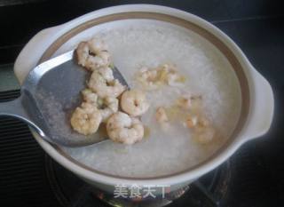 虾仁皮蛋粥的做法步骤：5