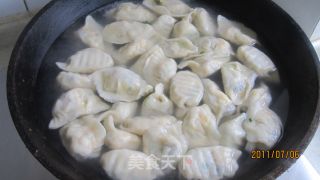 大肚水饺的做法步骤：5