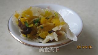 大肚水饺的做法步骤：6