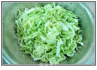 酸酸甜甜－－番茄炒卷心菜的做法步骤：5