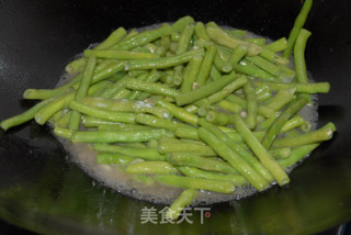 油焖豇豆的做法步骤：8