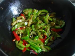 苦瓜炒茄子的做法步骤：6