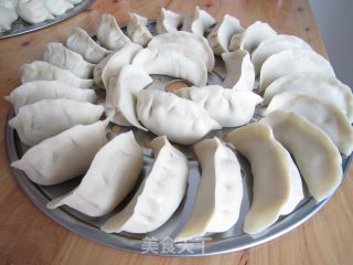 葫芦瓜虾米蒸饺的做法步骤：6