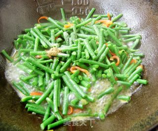 青椒豇豆的做法步骤：4