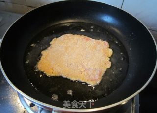 【苏菜】炸肉排的做法步骤：6