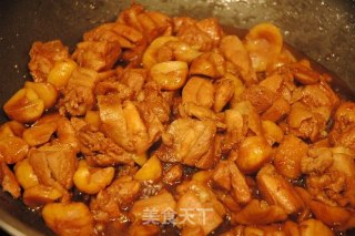 【苏菜】红烧栗子鸡的做法步骤：12