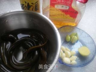 苏菜—白汁黄鳝的做法步骤：1