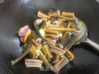 苏菜—白汁黄鳝的做法步骤：7