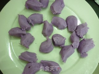 苏州船点【紫薯葡萄】的做法步骤：6