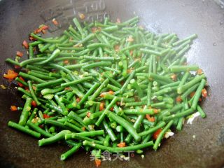 鱼香豇豆的做法步骤：6