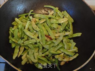 【苏菜】豆角烧肉饼的做法步骤：9