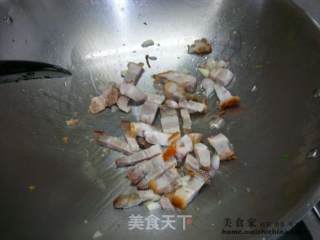 家常菜肴@@虾米酱炒烧肉的做法步骤：3