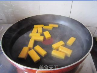 黄金南瓜条的做法步骤：3
