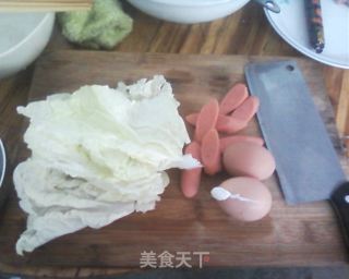 卤水火腿鸡蛋面的做法步骤：2