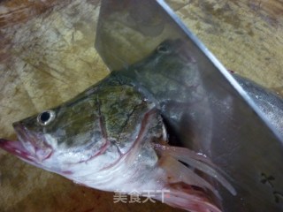 松鼠鳜鱼的做法步骤：2