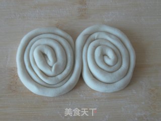 花样年华——菊花小馒头的做法步骤：4