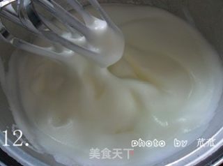 详细制作电饭锅蛋糕 （给没有烤箱的你）的做法步骤：12