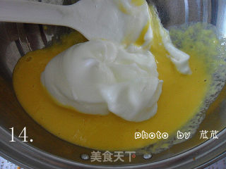 详细制作电饭锅蛋糕 （给没有烤箱的你）的做法步骤：14
