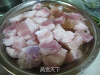 【苏菜】苏式红烧肉的做法步骤：2
