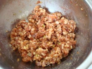 咸鲜酥嫩滴——肉馅酿豆腐的做法步骤：1