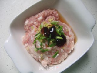 【苏菜】肉酿面筋的做法步骤：2